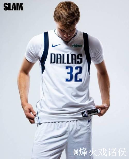 美媒：弗拉格18岁3次半场得分20+创纪录，詹姆斯仅有1次