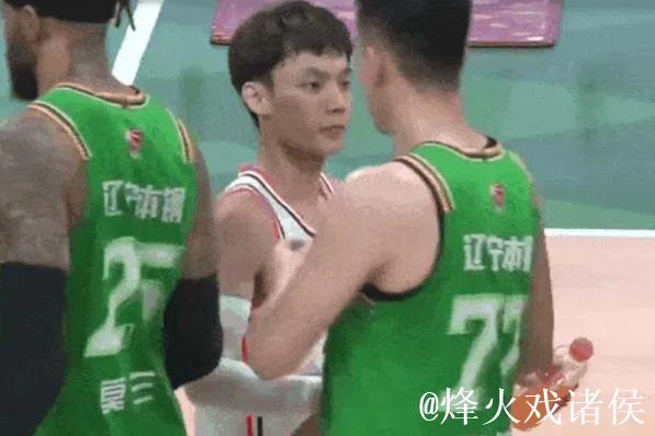 周琦12+18徐杰26分 广东大胜辽宁总比分1-1